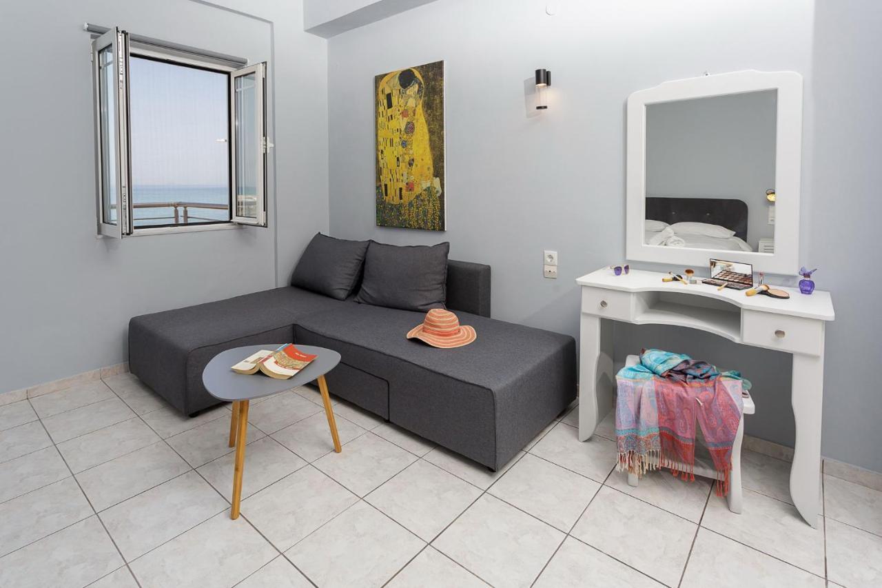 Sole Mare Seaside Apartments Gouves Exterior photo